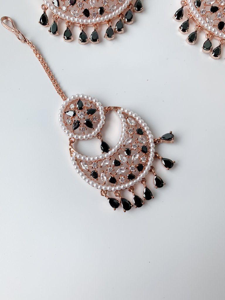 Decisive in Rose Gold & Black Earrings + Tikka THE KUNDAN SHOP