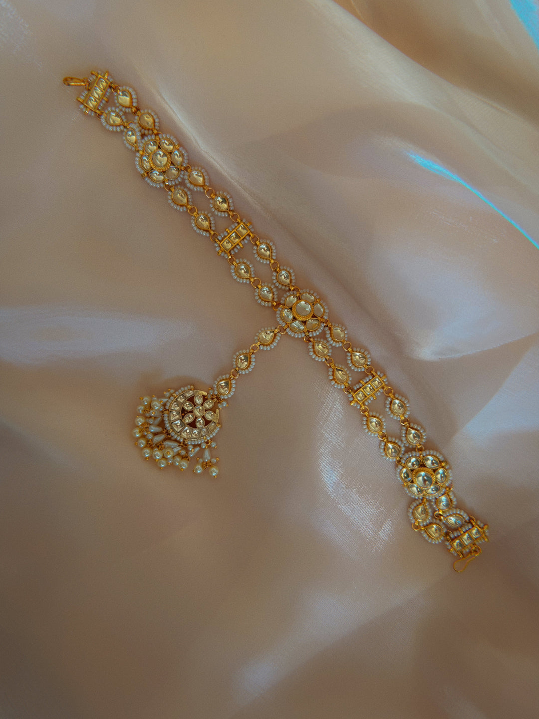 Kundan Mathapathi/Sheeshphool