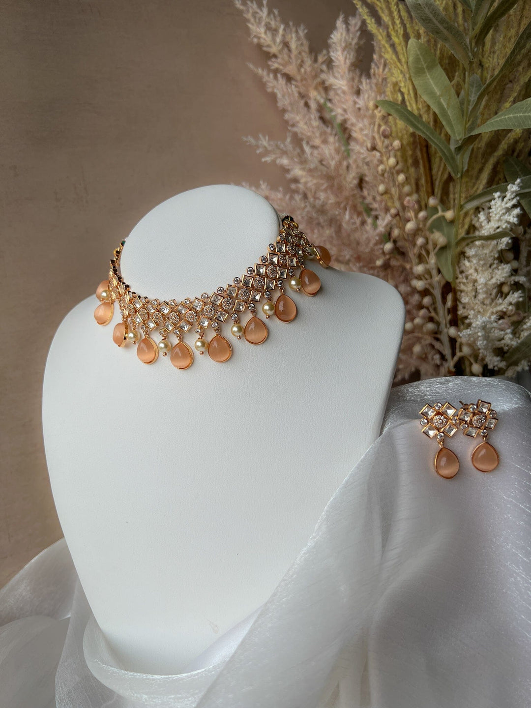 Spirited Kundan Set