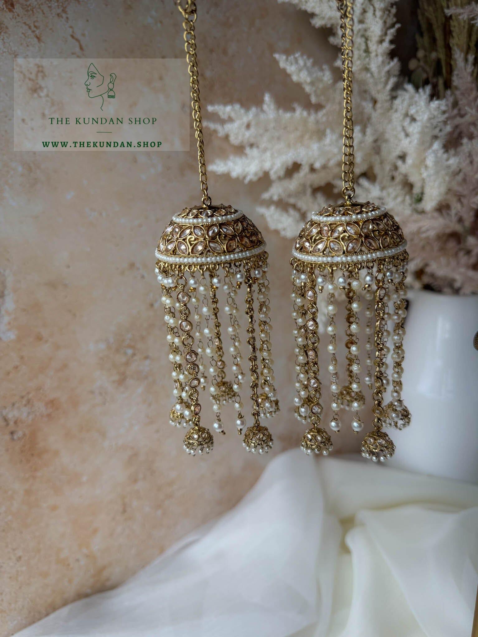 Floral Details // Dainty Kaleeray Kaleeray THE KUNDAN SHOP 