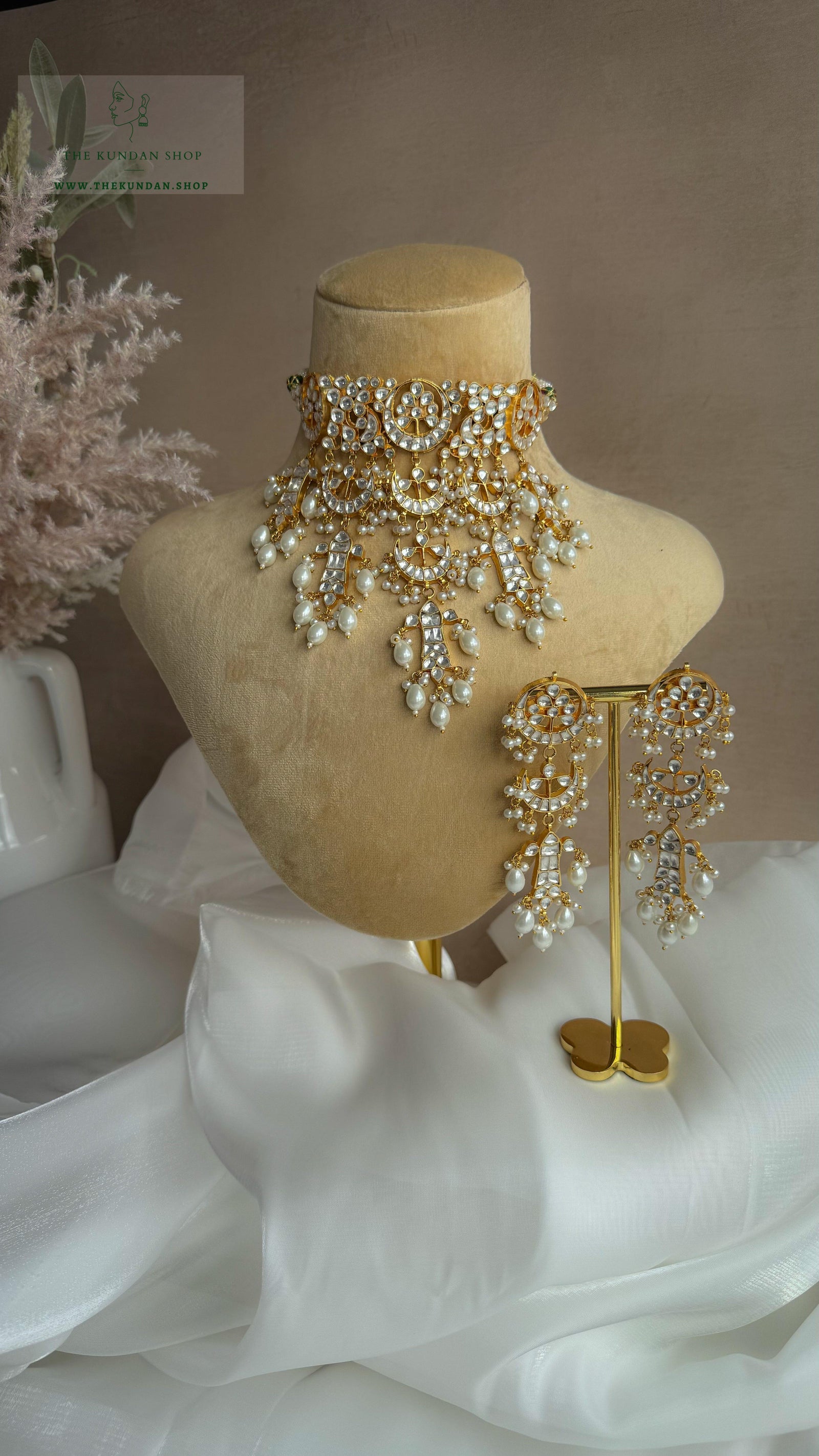 Conscious in Kundan Necklace Sets THE KUNDAN SHOP 
