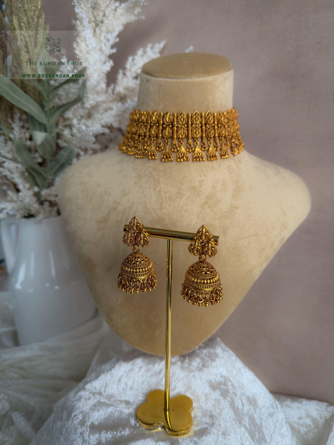 Dynast // Antique Choker Necklace Sets THE KUNDAN SHOP 