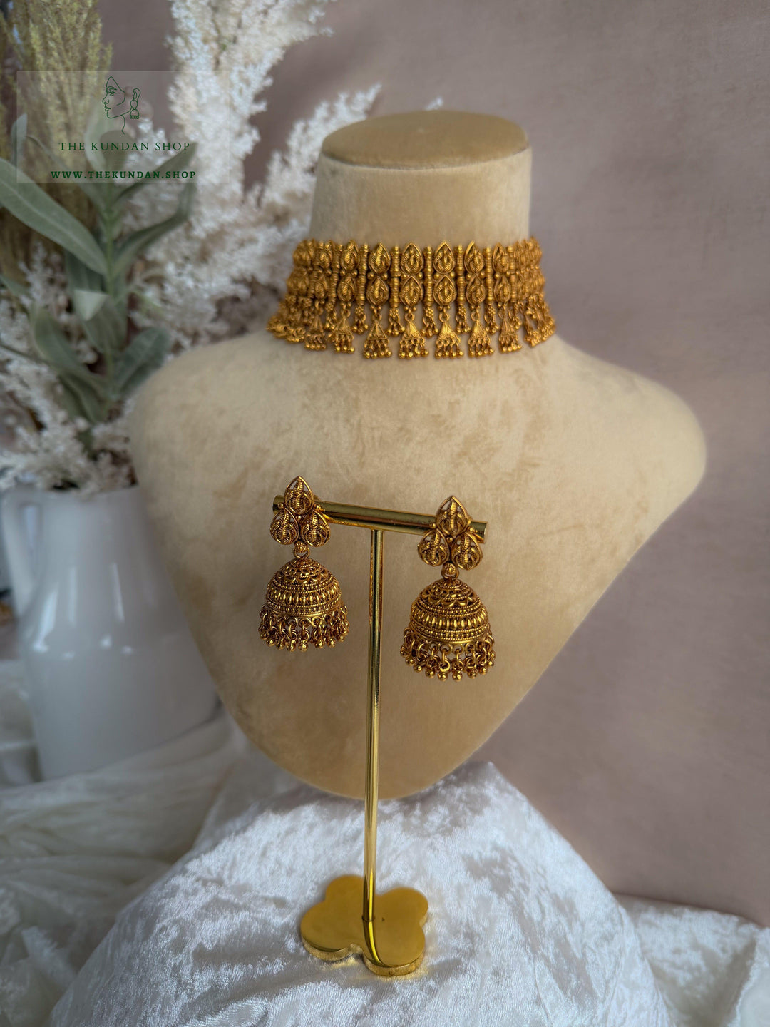 Dynast // Antique Choker Necklace Sets THE KUNDAN SHOP 