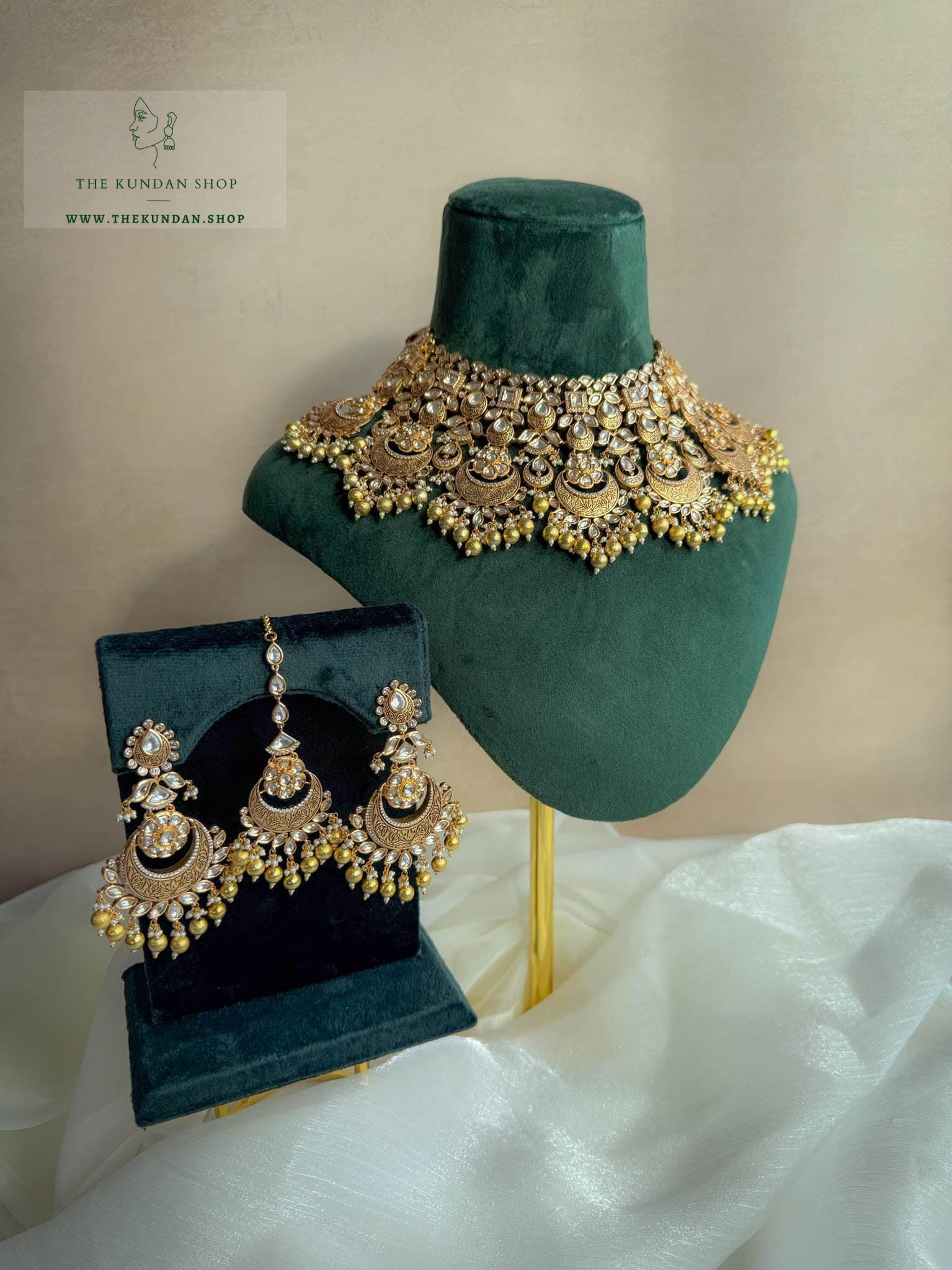 Amend in Golden Necklace Sets THE KUNDAN SHOP 