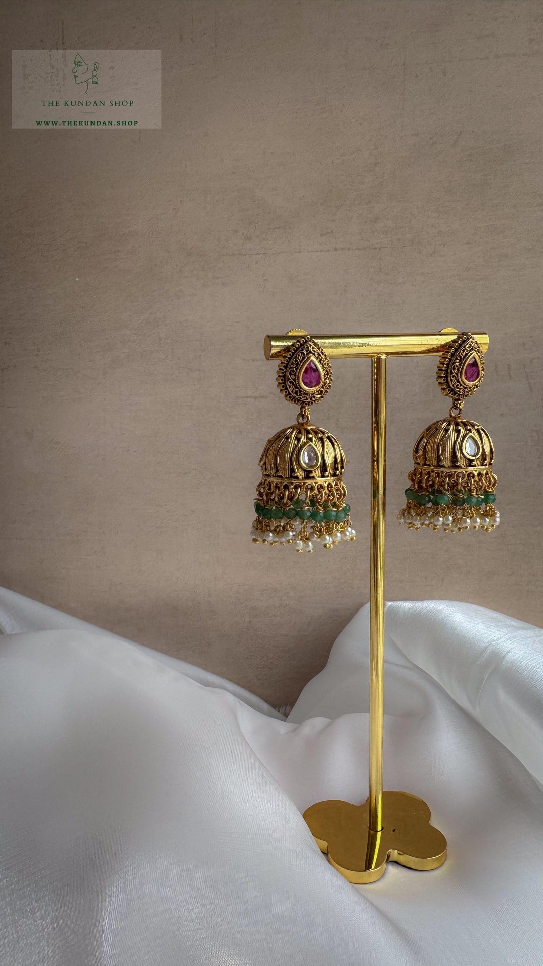 Entitled // Antique Jhumki Earrings THE KUNDAN SHOP Green 