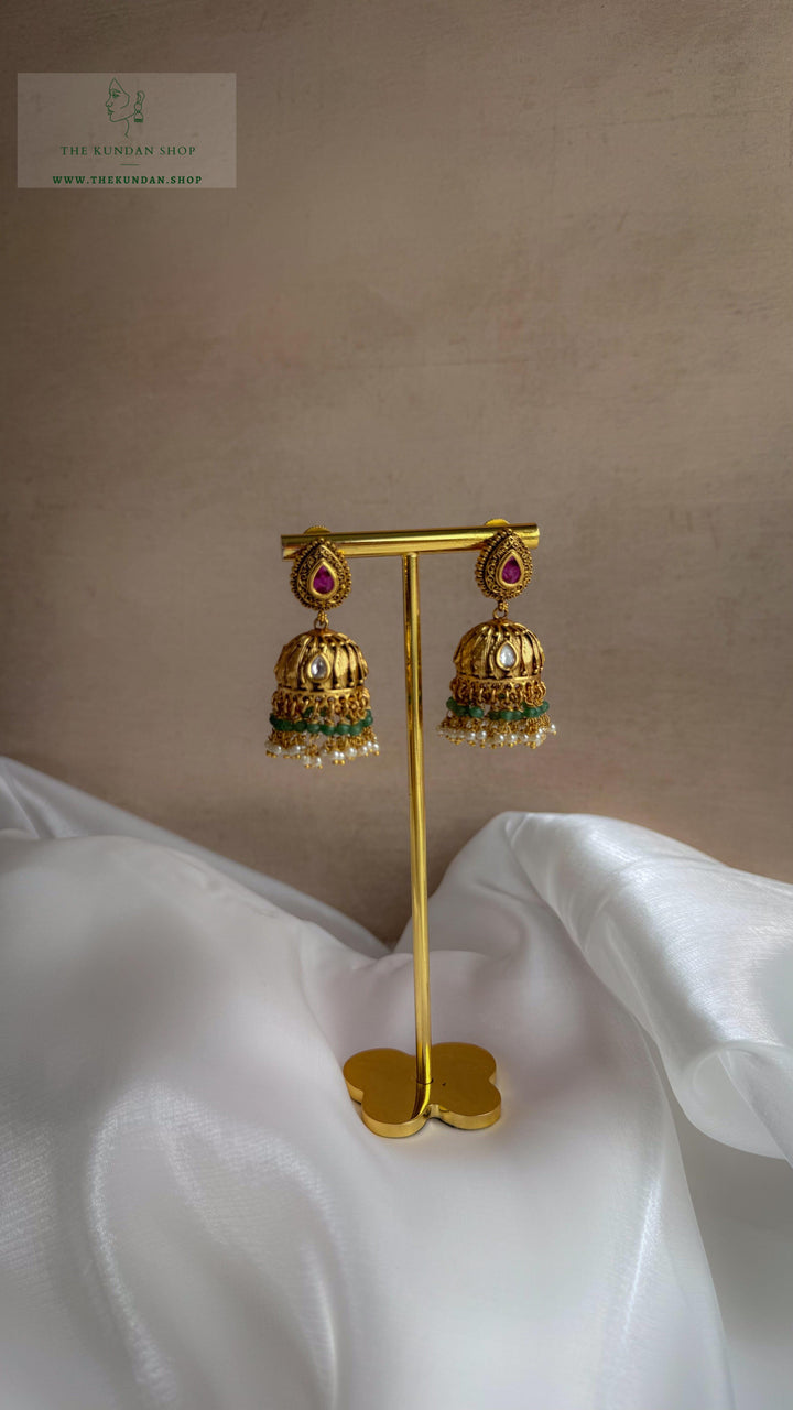 Entitled // Antique Jhumki Earrings THE KUNDAN SHOP 