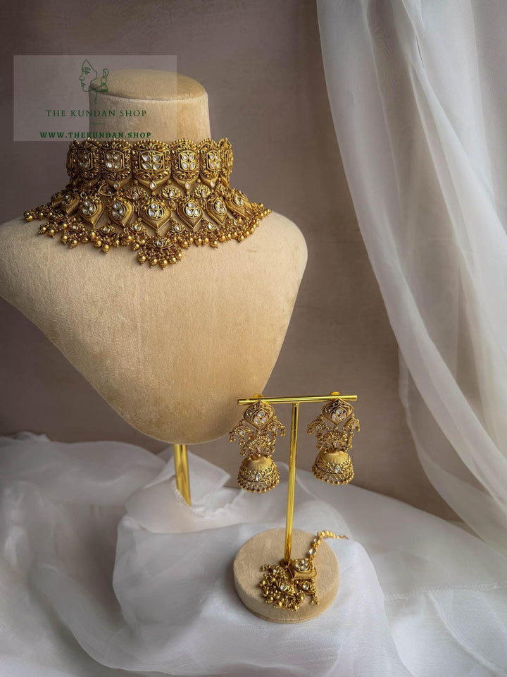 Cherished Heritage in Golden Necklace Sets THE KUNDAN SHOP 