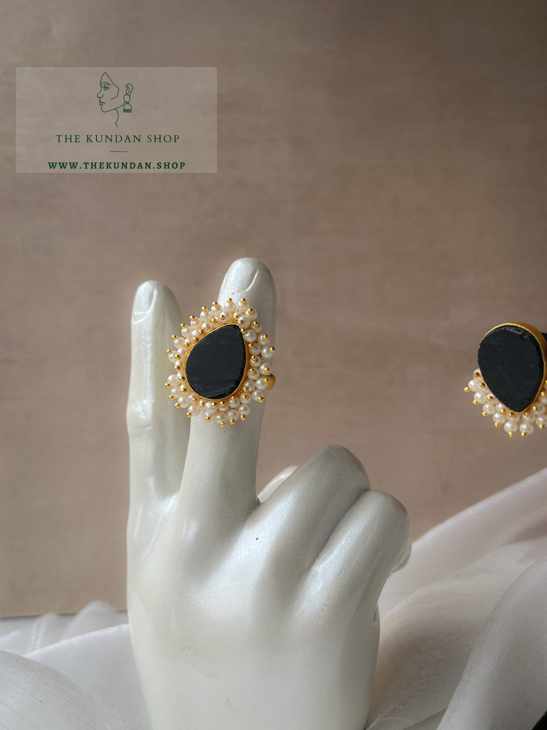 Catching Pearls // Earrings & Ring Earrings THE KUNDAN SHOP 