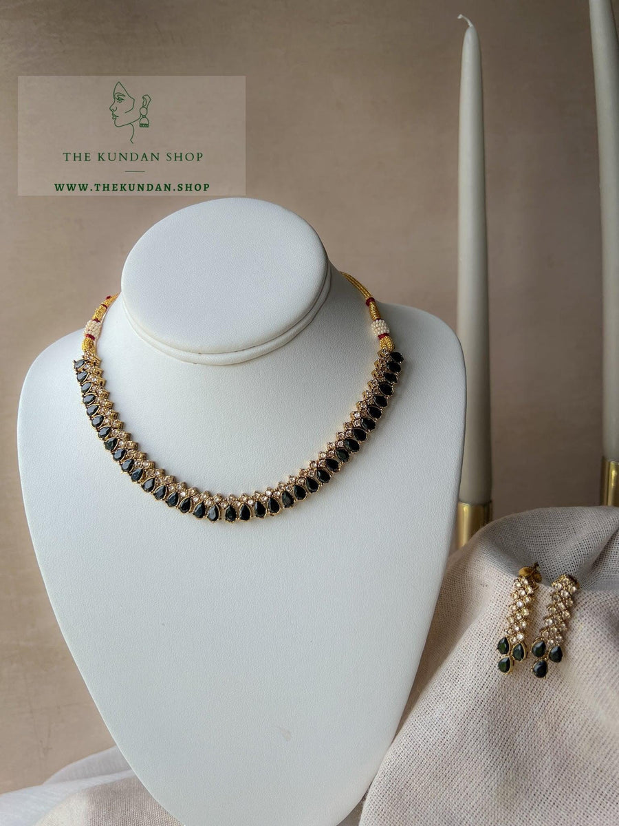 Nominal Polki in Black Necklace Sets THE KUNDAN SHOP 