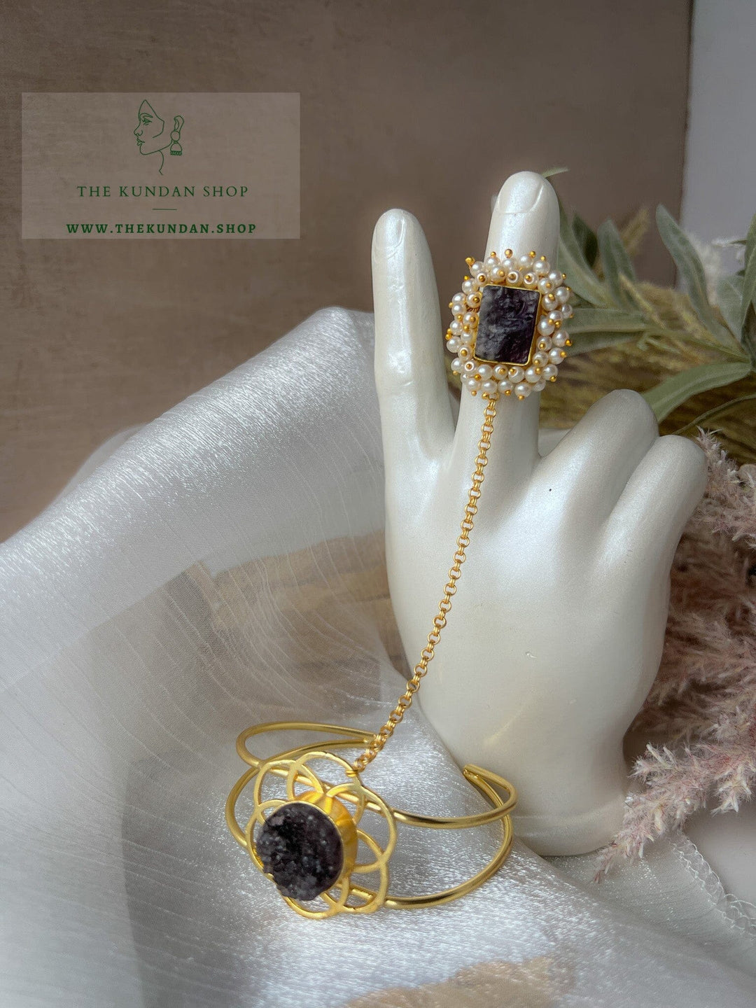 Stones in Grey-Black // Bracelet + Ring Combo Bangles THE KUNDAN SHOP 