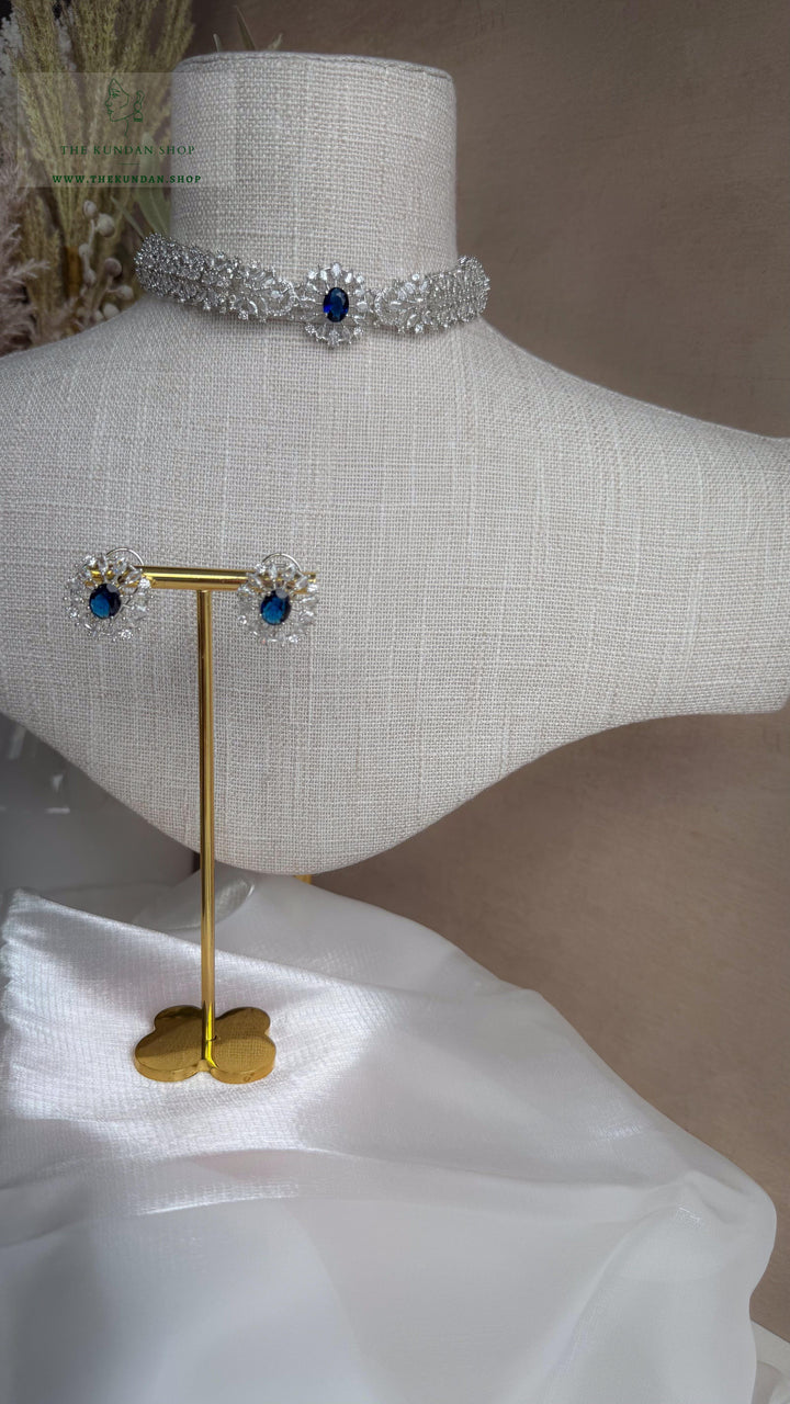 Aurora in Silver // Sapphire Blue Necklace Sets THE KUNDAN SHOP 