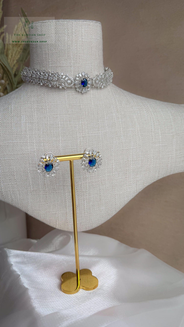 Aurora in Silver // Sapphire Blue Necklace Sets THE KUNDAN SHOP 