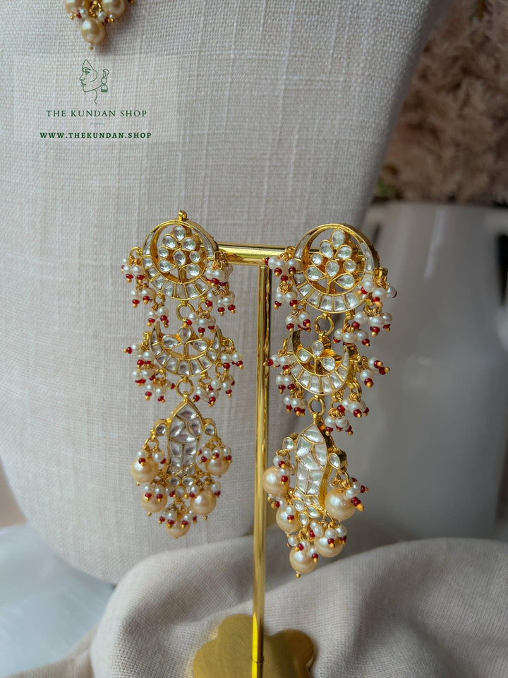 Conscious in Kundan & Red Necklace Sets THE KUNDAN SHOP 
