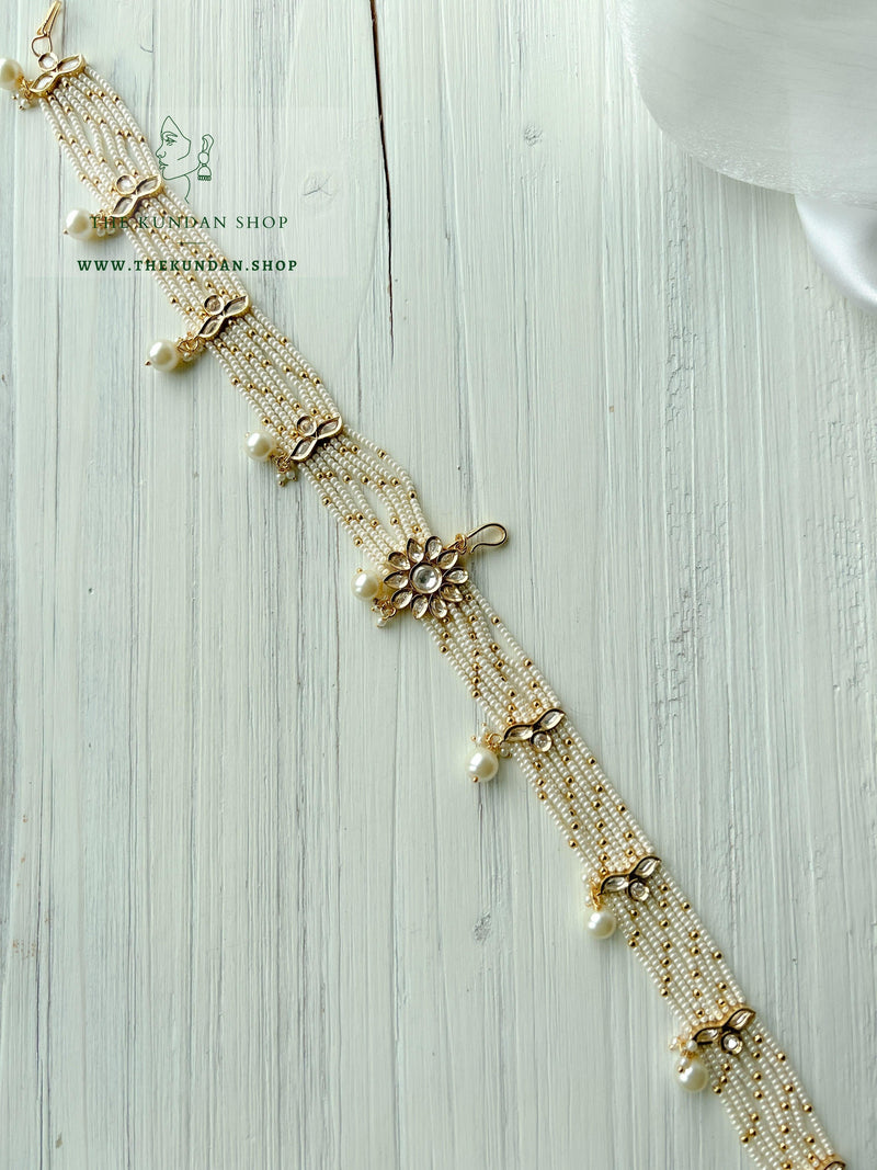 Central Pearl Flower - Headband Mathapathi THE KUNDAN SHOP 