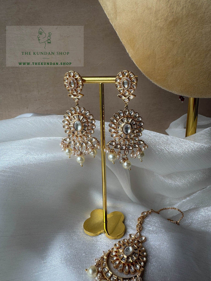 Courtly in Kundan Necklace Sets THE KUNDAN SHOP 