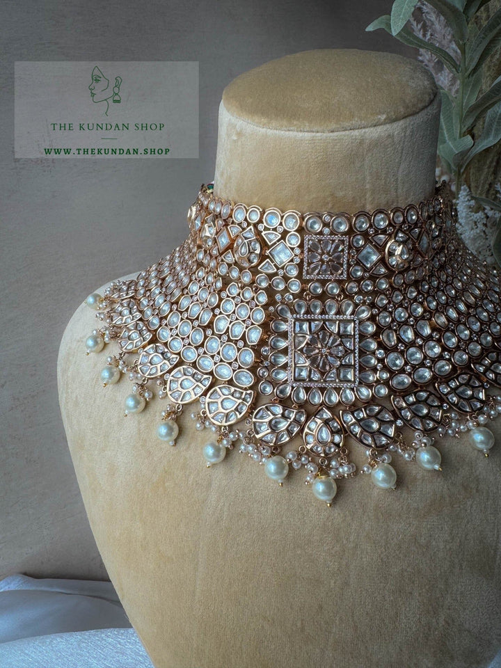 Courtly in Kundan Necklace Sets THE KUNDAN SHOP 