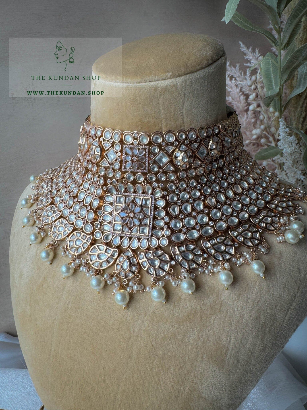 Courtly in Kundan Necklace Sets THE KUNDAN SHOP 