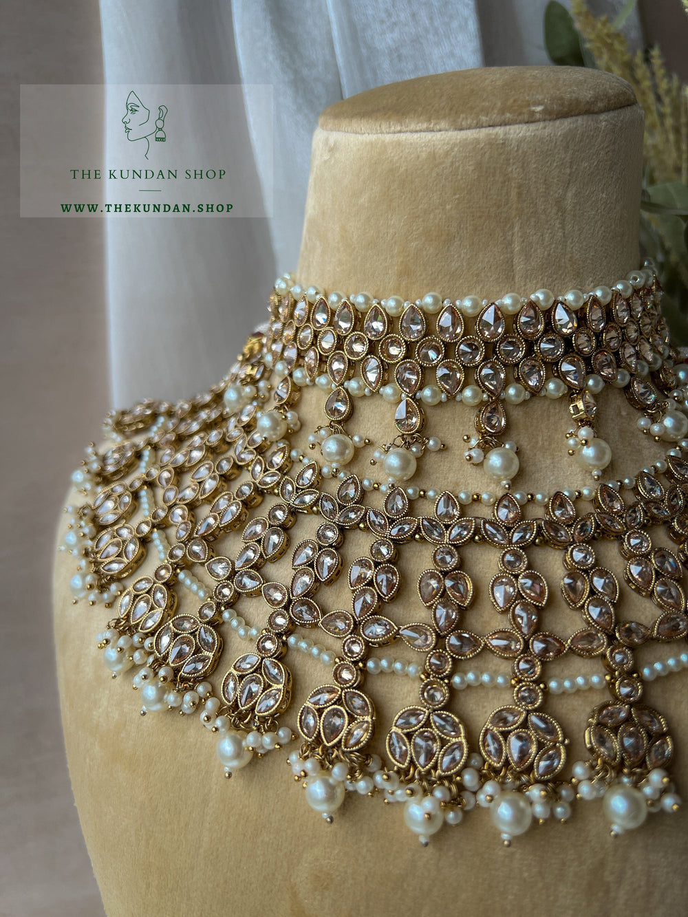 Fantasy in Champagne Pearl Necklace Sets THE KUNDAN SHOP 