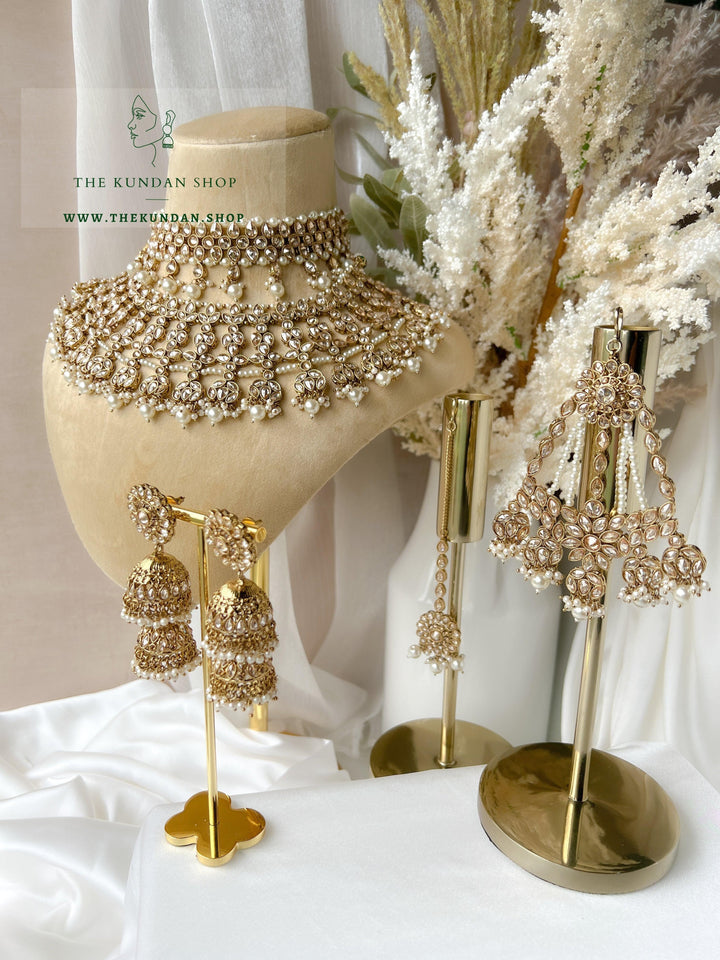 Fantasy in Champagne Pearl Necklace Sets THE KUNDAN SHOP 