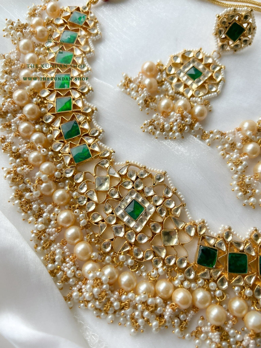Entice in Green & Pearl Necklace Sets THE KUNDAN SHOP 