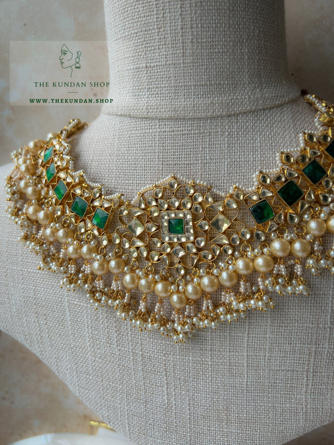 Entice in Green & Pearl Necklace Sets THE KUNDAN SHOP 