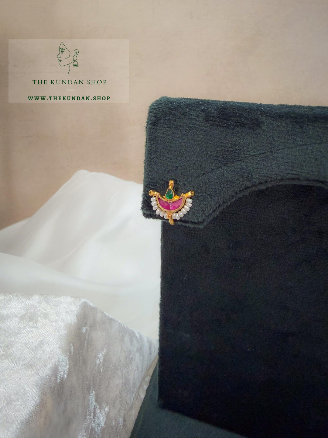 Kundan Chaand Nose Pin Naath THE KUNDAN SHOP Pink &amp; Green 