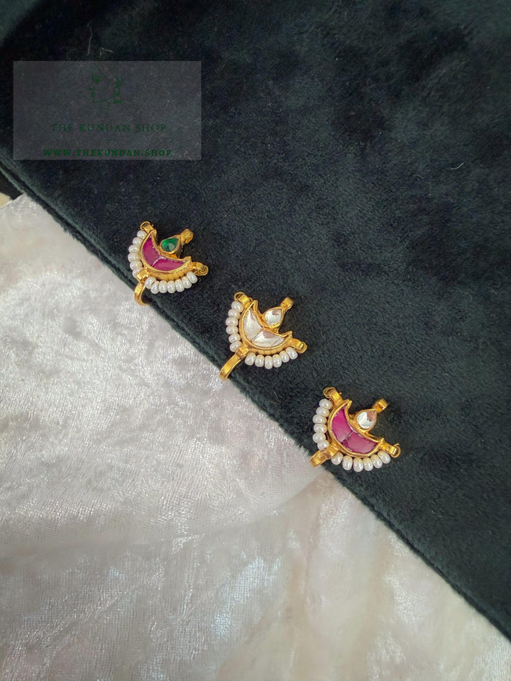 Kundan Chaand Nose Pin Naath THE KUNDAN SHOP 