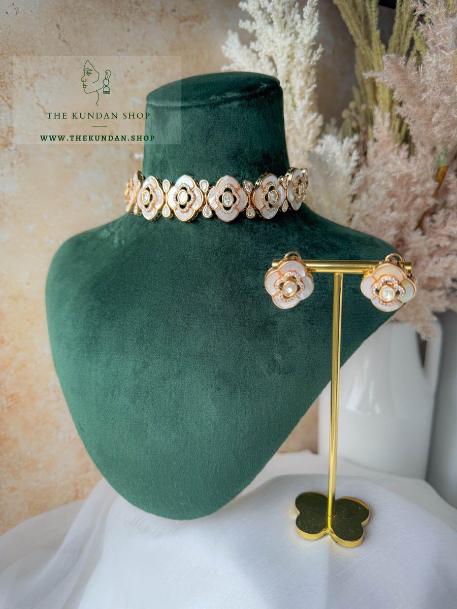 Gathering in Mother of Pearl Necklace Sets THE KUNDAN SHOP 