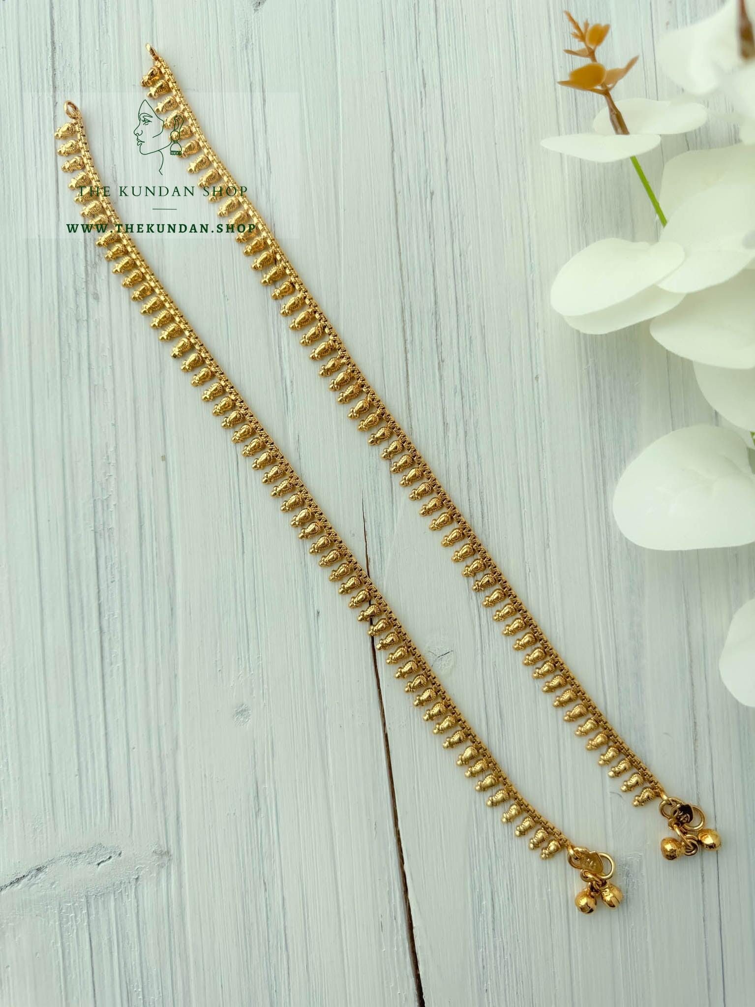 Classical in Golden // Dainty Anklets Anklets THE KUNDAN SHOP 