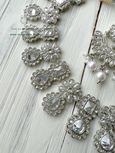 Heavenly in Silver Necklace Sets THE KUNDAN SHOP 