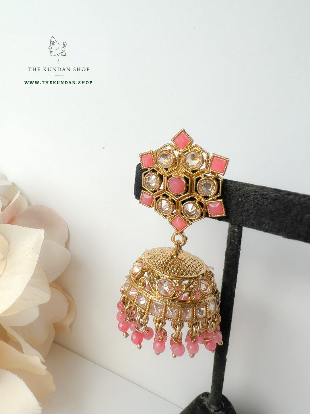 Keeper in Coral Pink Necklace Sets THE KUNDAN SHOP 