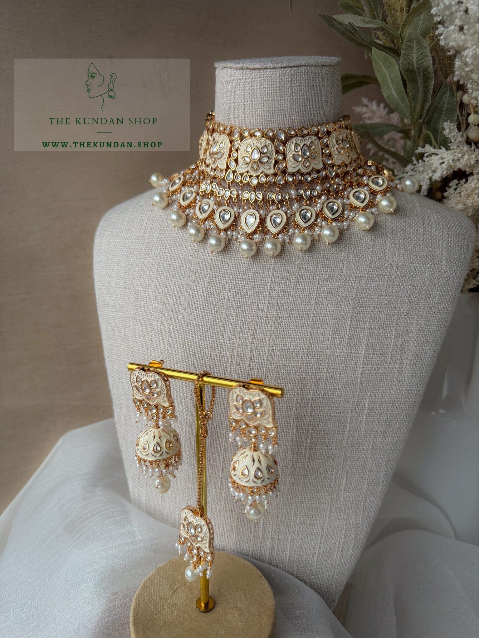 Poised in Cream Meenakari Necklace Sets THE KUNDAN SHOP 