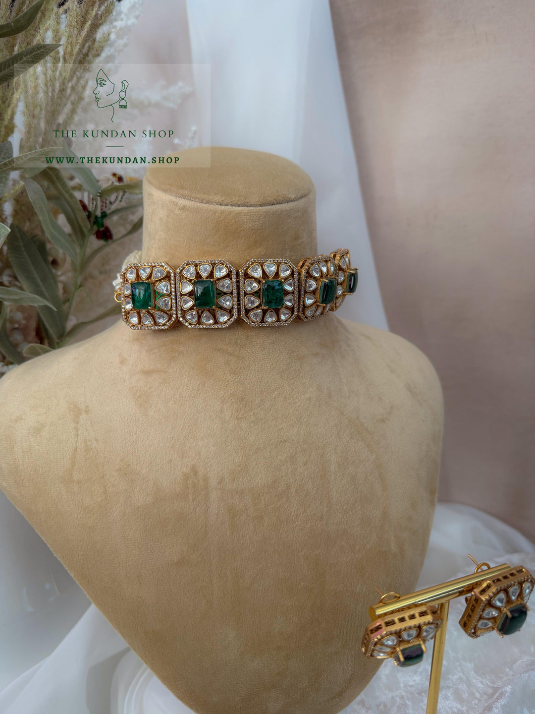 Prism in Stone // Dark Green Necklace Sets THE KUNDAN SHOP 