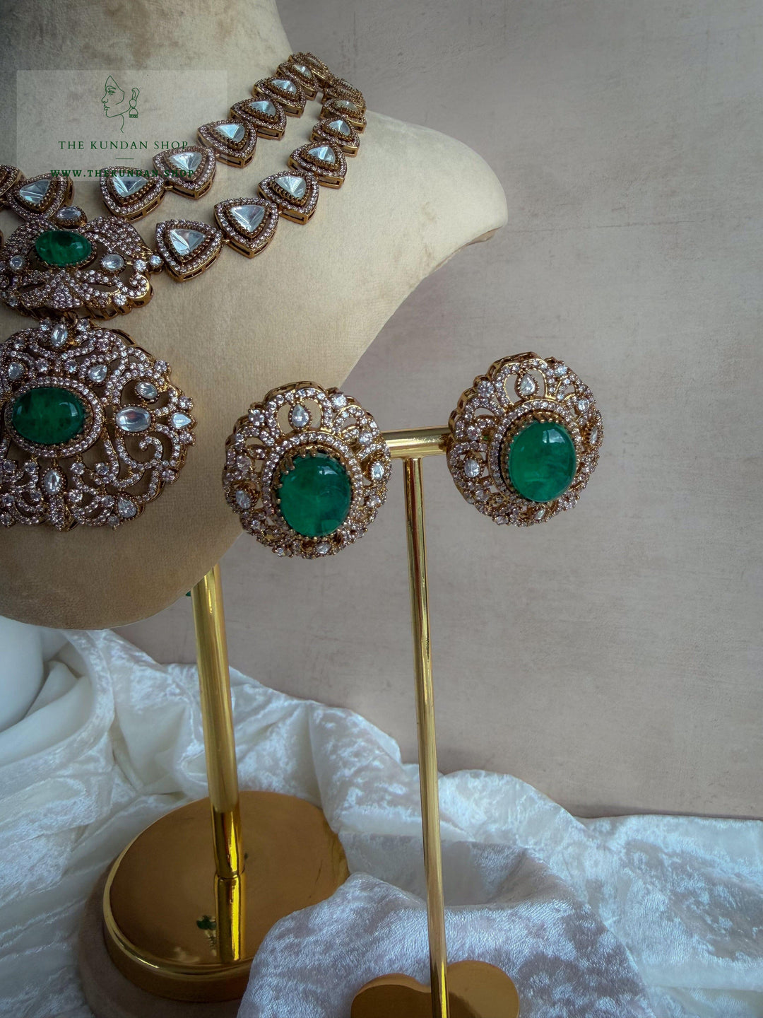 Emerald Myth Pendant Necklace Sets THE KUNDAN SHOP 