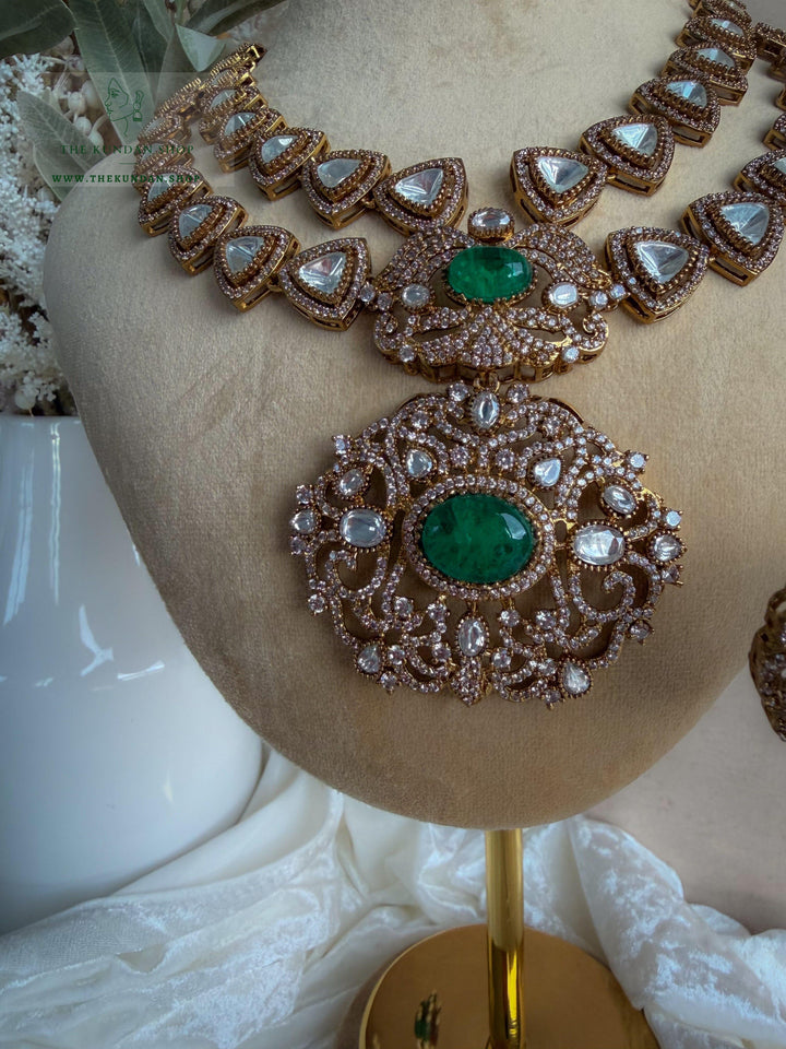 Emerald Myth Pendant Necklace Sets THE KUNDAN SHOP 