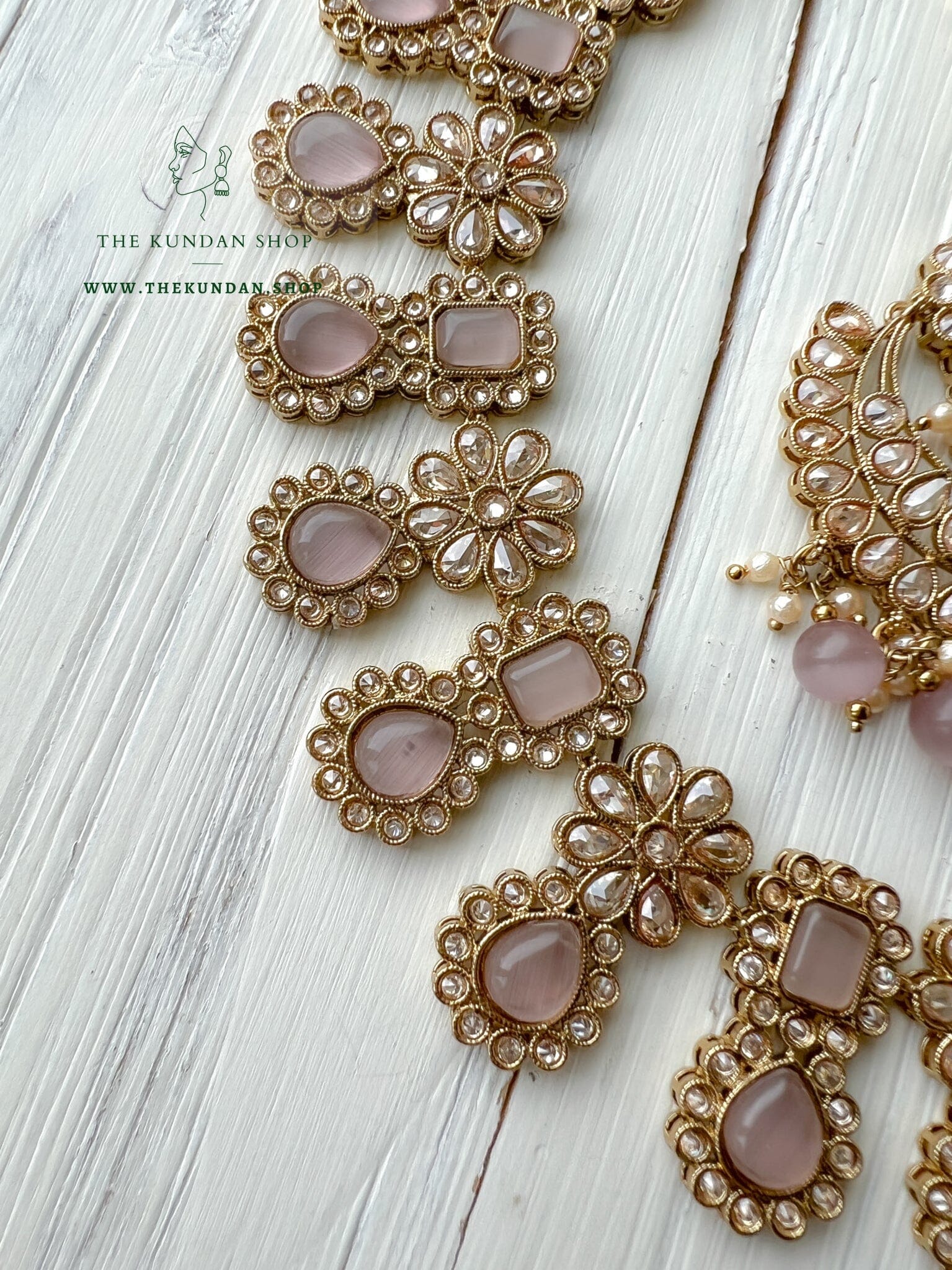 Heavenly in Light Pink Necklace Sets THE KUNDAN SHOP 