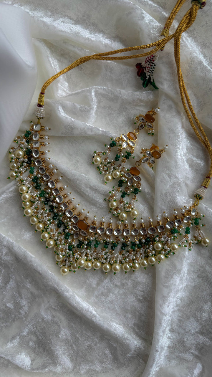 Calm in Greens Necklace Sets THE KUNDAN SHOP 
