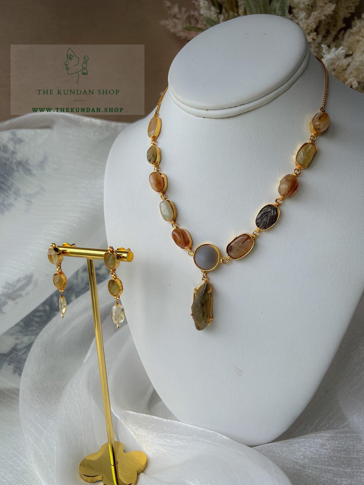 Attentive Stones in Earth Tones Necklace Sets THE KUNDAN SHOP 