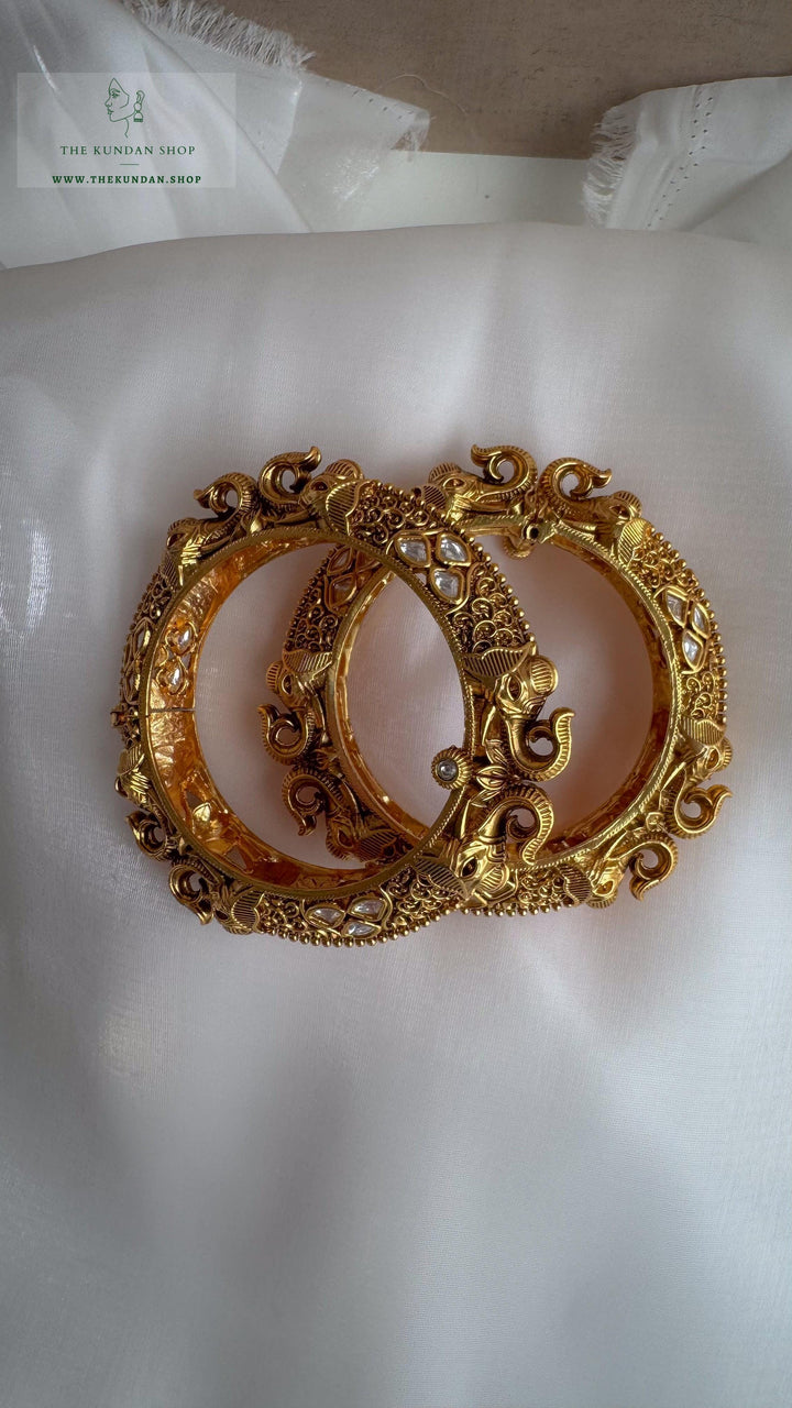 Regal Pairs // Kangan Bangles THE KUNDAN SHOP 