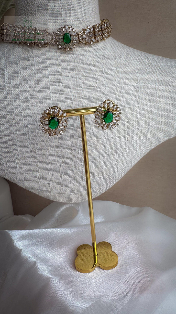 Aurora in Champagne // Emerald Green Necklace Sets THE KUNDAN SHOP 