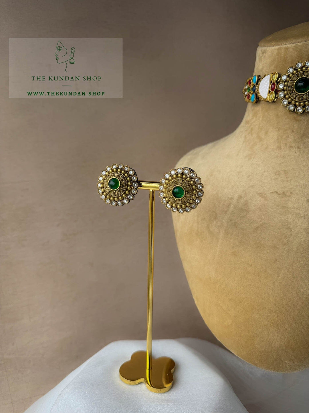 Fresh Start in Emerald Necklace Sets THE KUNDAN SHOP 