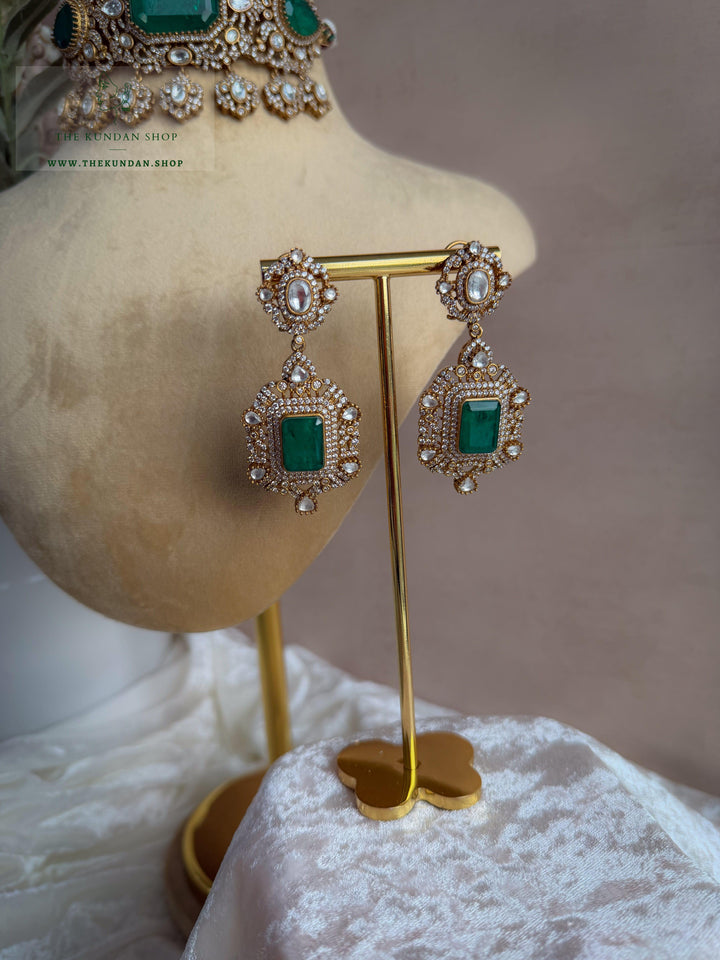 Emerald Myth 2.0 Necklace Sets THE KUNDAN SHOP 
