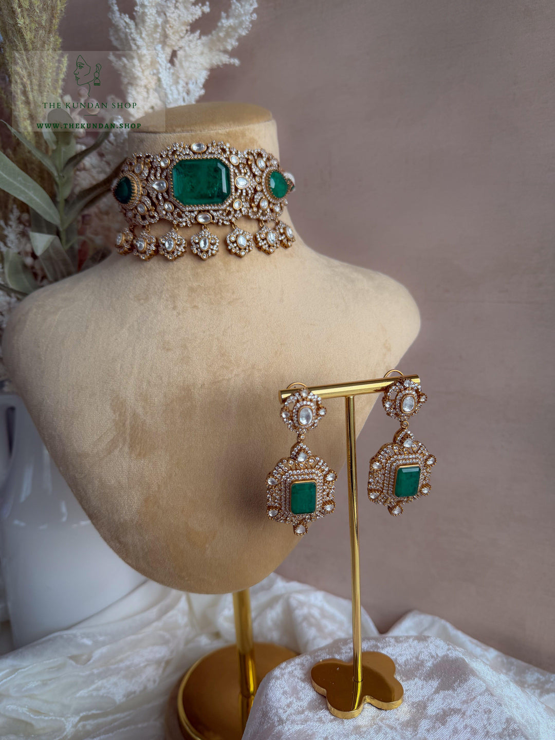 Emerald Myth 2.0 Necklace Sets THE KUNDAN SHOP 