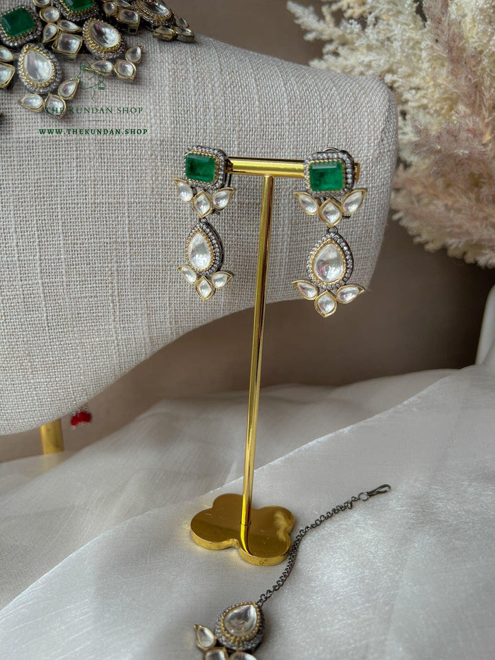 Pledged in Green Necklace Sets THE KUNDAN SHOP 