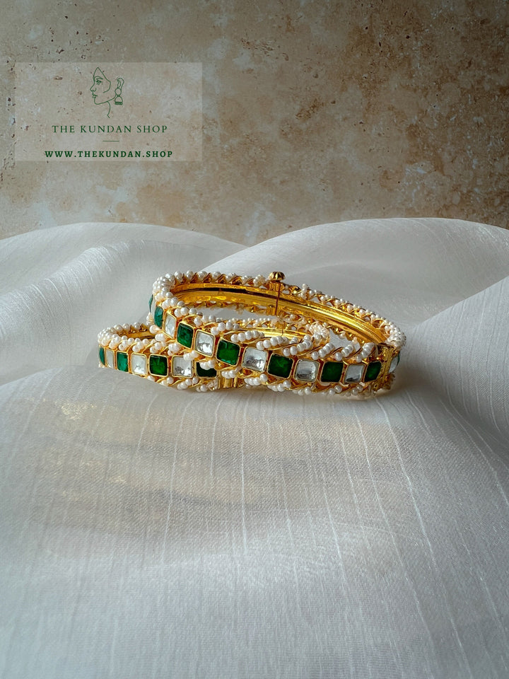 Emerald Touch in Paachi Kundan Bangles THE KUNDAN SHOP 