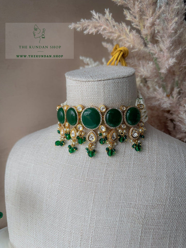 Starry Night in Emerald Necklace Sets THE KUNDAN SHOP 