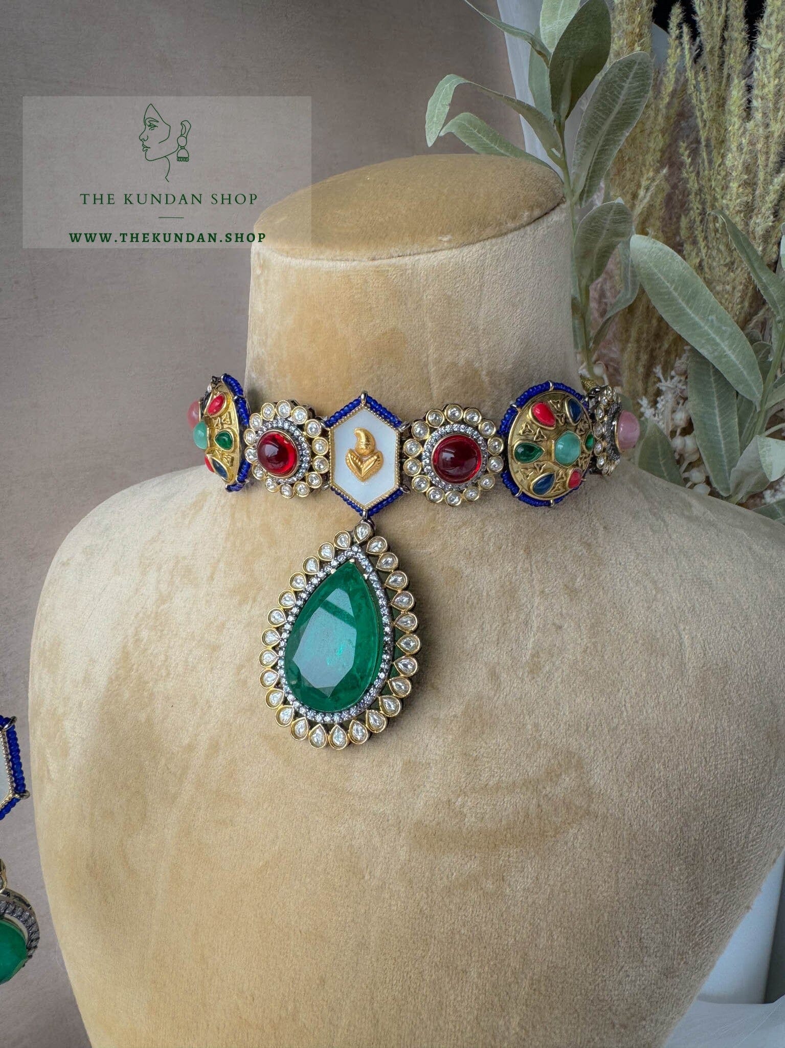 Landed in Emerald Necklace Sets THE KUNDAN SHOP 