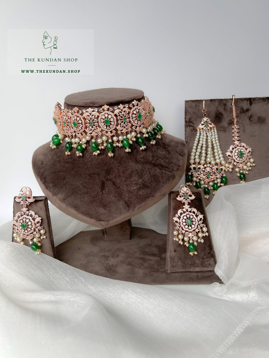 Beauties in Rose Gold & Emerald Necklace Sets THE KUNDAN SHOP 