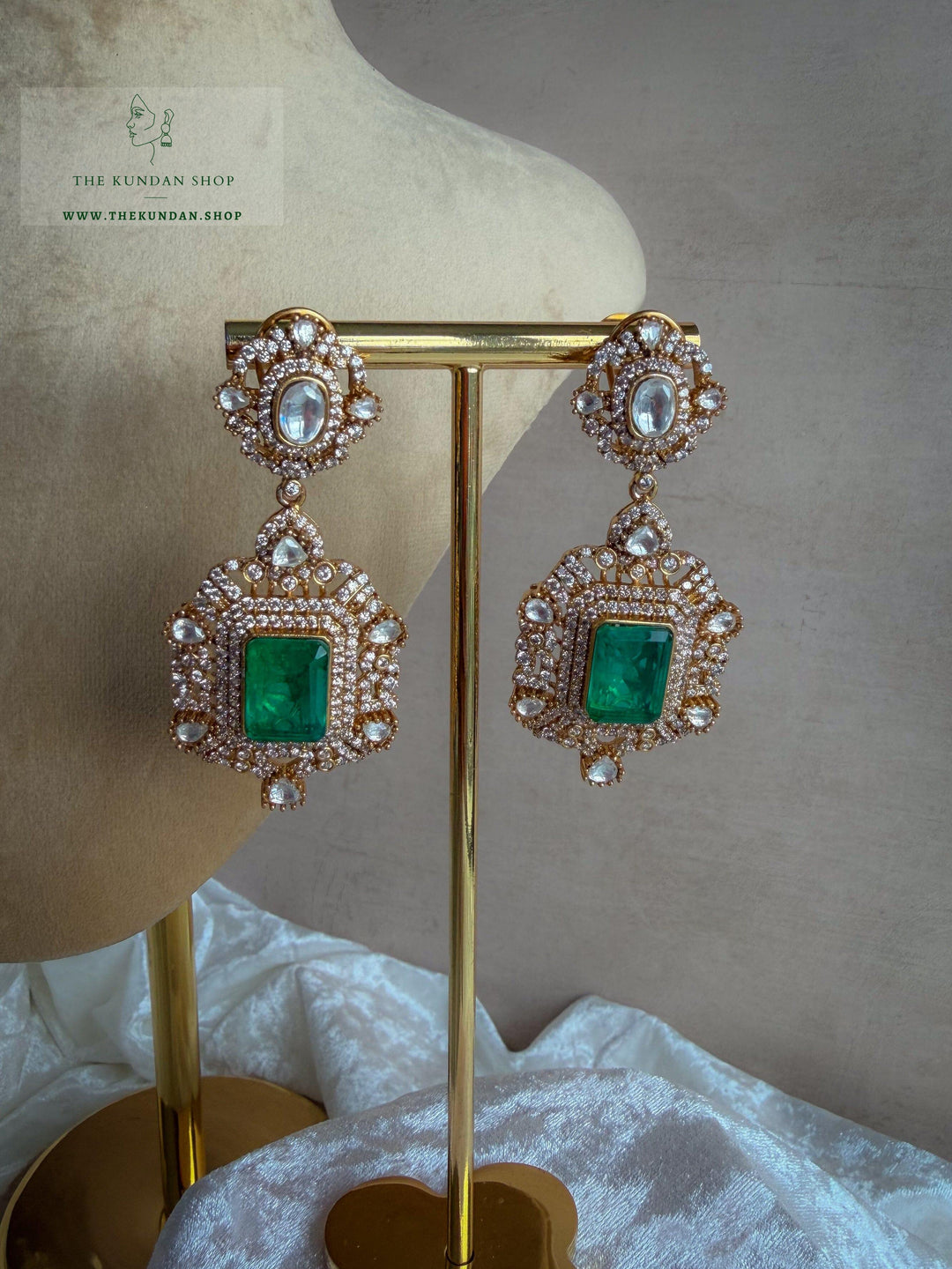 Emerald Myth Necklace Sets THE KUNDAN SHOP 
