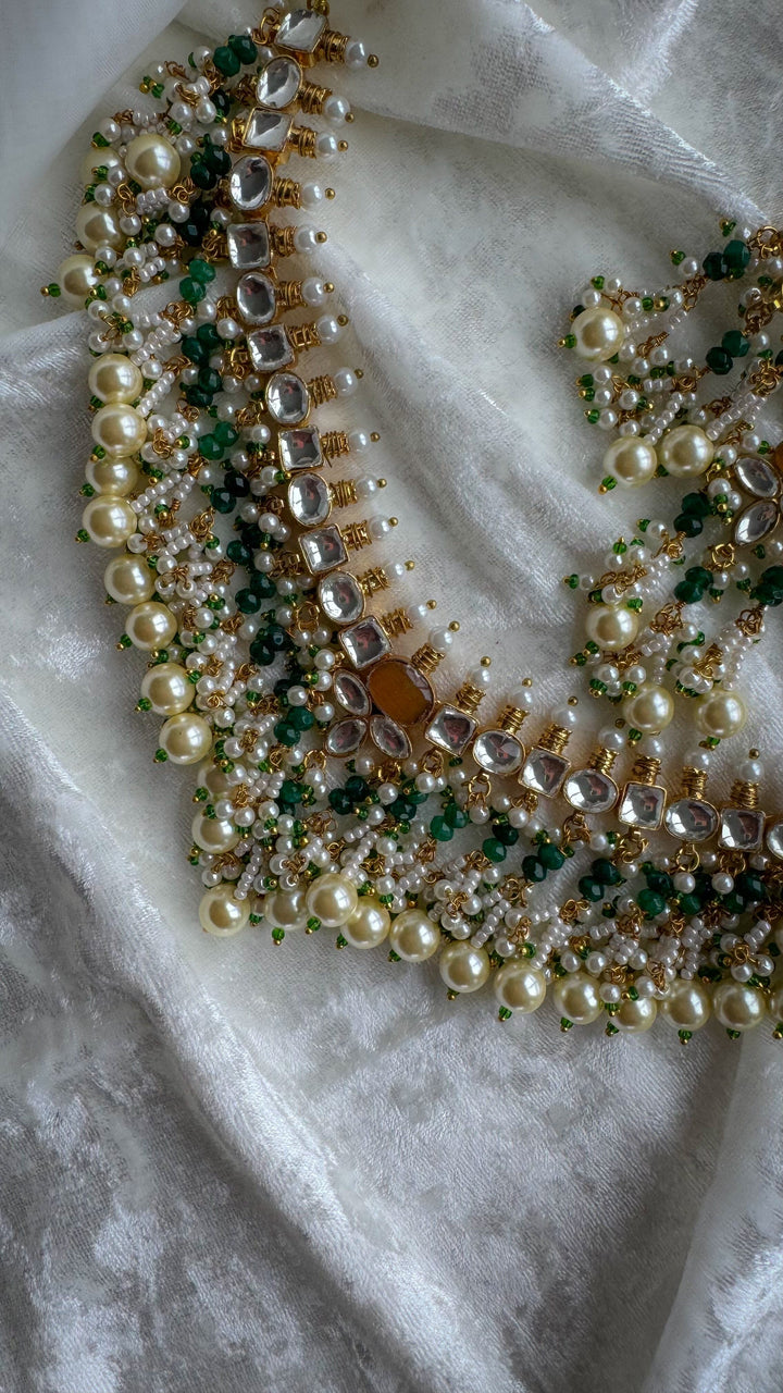 Calm in Greens Necklace Sets THE KUNDAN SHOP 
